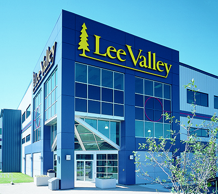 Oakmont is pleased to represent Lee Valley as their exclusive Real Estate Consultant throughout Canada